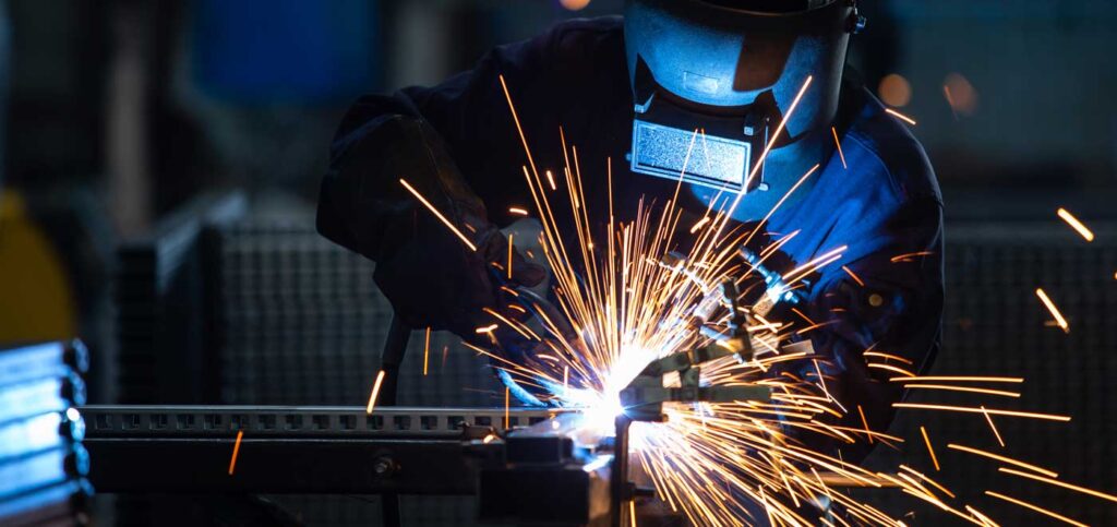Сварочные работы person welding